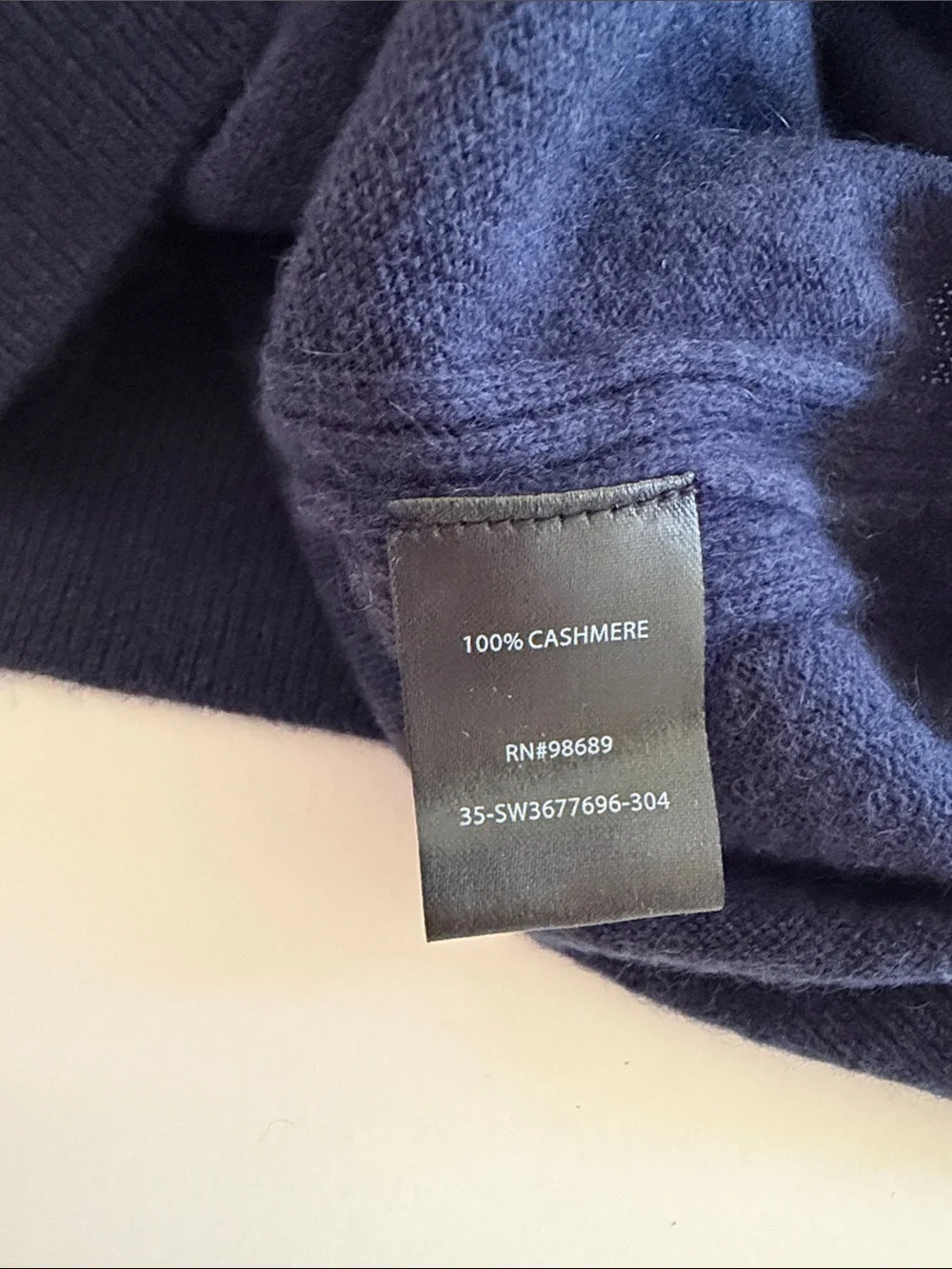 Todd Snyder Navy Cashmere Crew Sweater Sz XS.  New. Box53